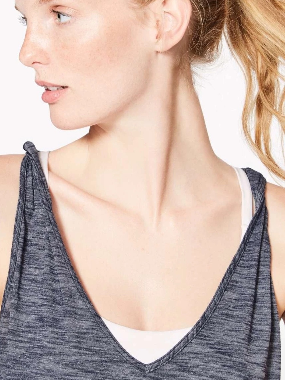 Lululemon Do The Twist Tank Heathered Gray